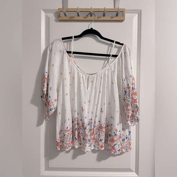 Forever 21 Floral Blouse - Picture 1 of 3